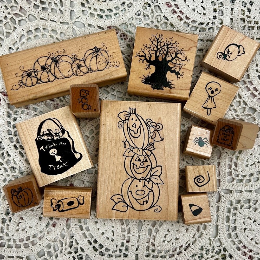 13 Halloween rubber stamps